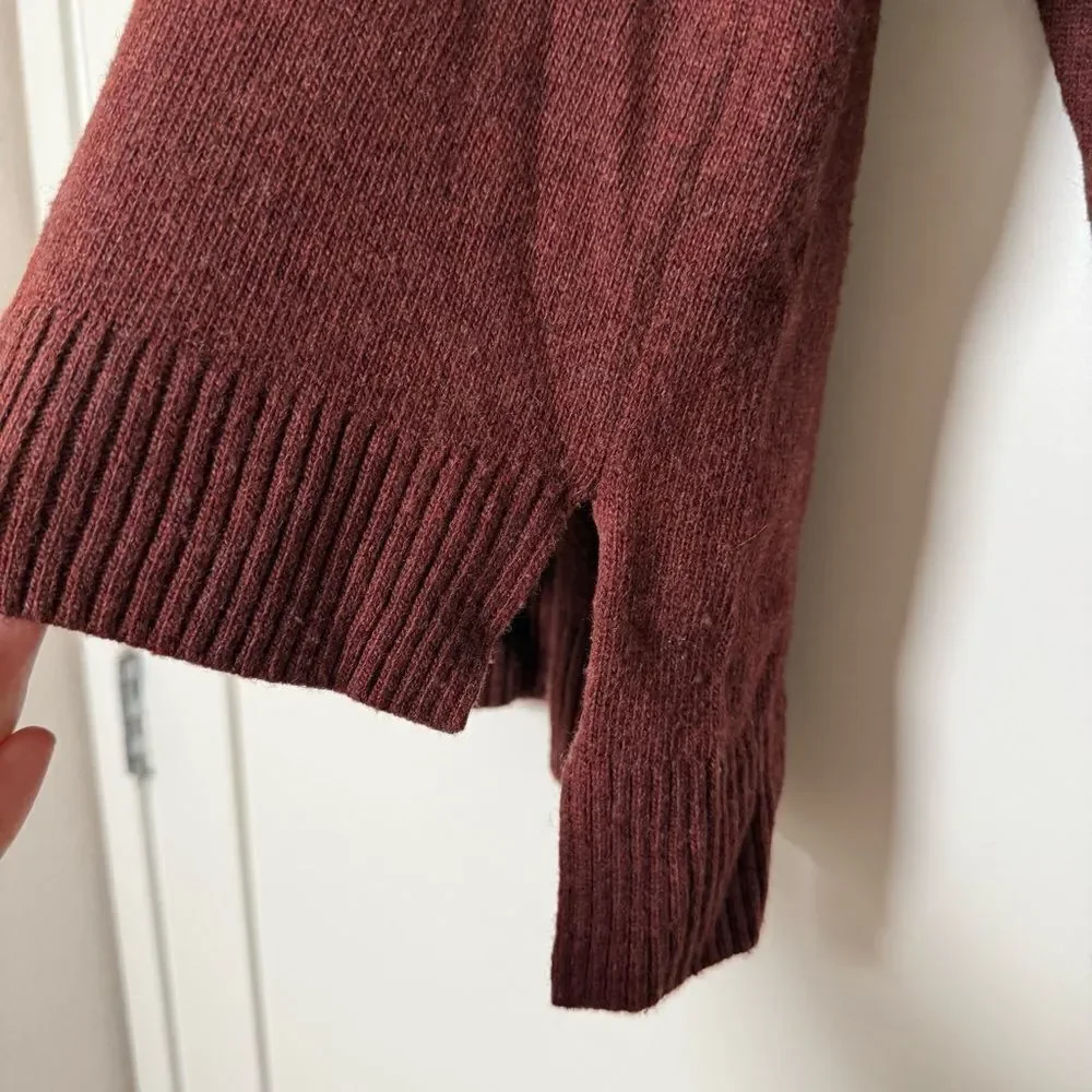 J Crew Sweater Womens Sz S Burgundy Knit Turtleneck Side Slit Wool Blend Preppy